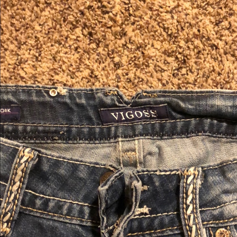 Capris - Picture 2 of 4